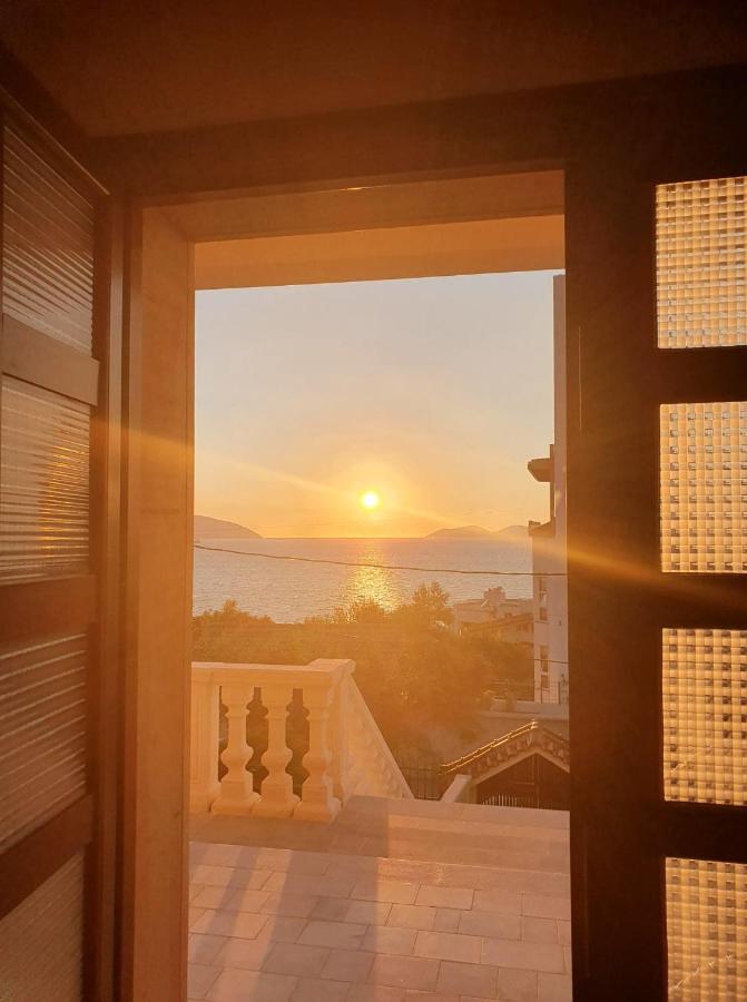 Villa Mare - For Families & Groups Vlore Exterior photo